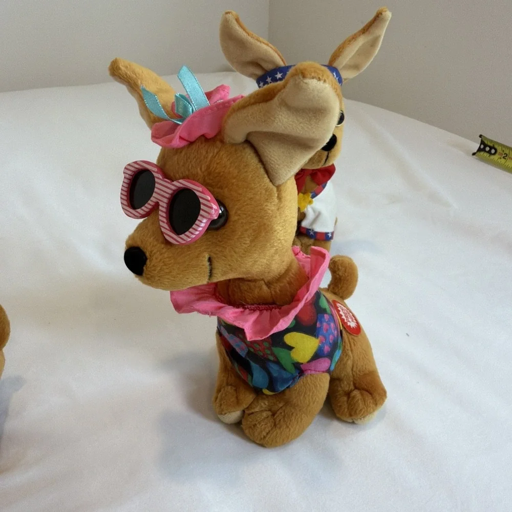 Vintage Lot of 3 Taco Bell Chihuahua Plush Dogs 2/3 Work